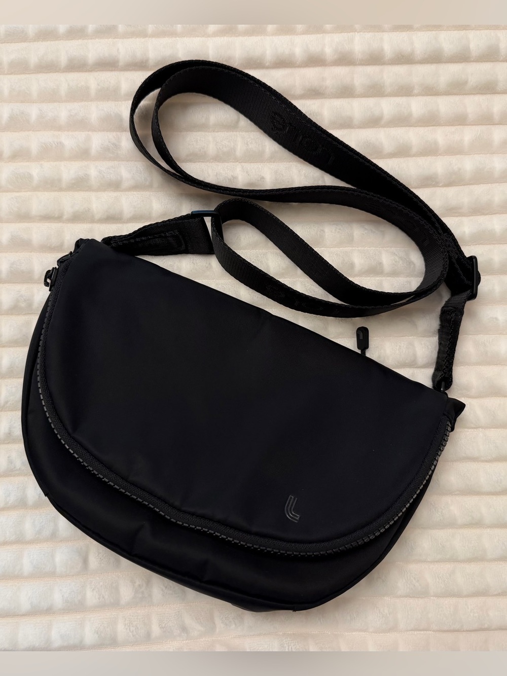 Lole Nylon Belt Crossbody Sling Bag